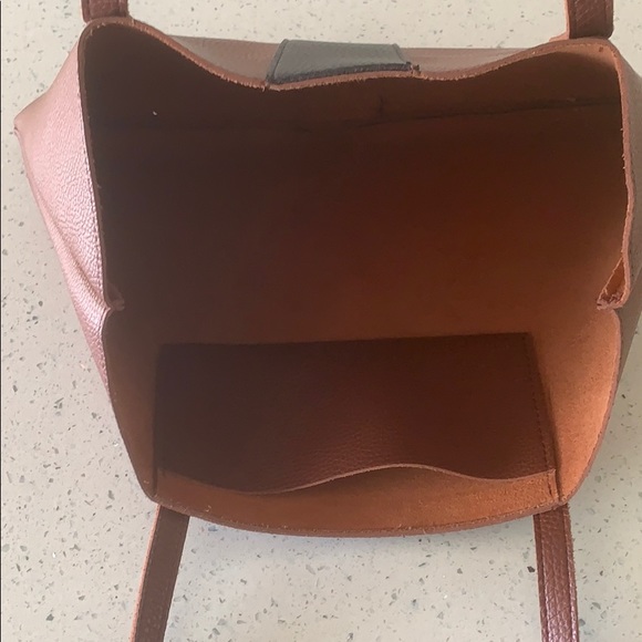 Vince Camuto Tote - Picture 4 of 4